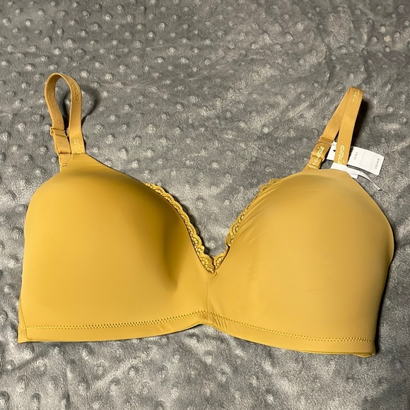 Yellow wireless Aerie bra - Picture 2 of 6